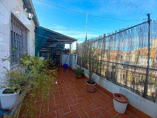 Appartement  Carrer d'isaac albéniz. Oportunidad de ático con terraza junto a av. caritg y av. llored