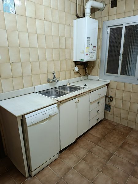 Foto 09286936-9764-4fa5-b5e1-60d3da3f3ee2. Pis amb calefacció a Sant Crist Badalona