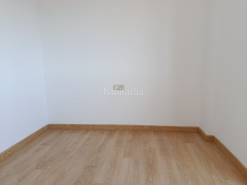 Foto 07a086fe-45e1-4000-8166-1fa770fdb286. Piso en Morera Badalona