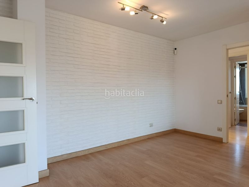 Foto 4f5e53be-bebc-4128-9249-1b21e863ab2b. Piso en Morera Badalona