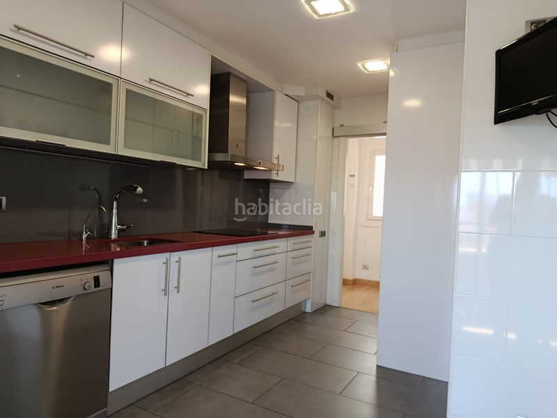 Foto 6d1f51f1-bb7b-4c3b-a450-eebf0b591614. Piso en Morera Badalona