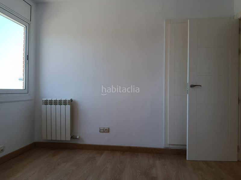 Foto a33d1879-b199-4f72-8b05-85905d896bc7. Piso en Morera Badalona