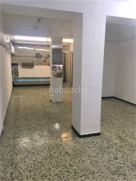 Foto b76210b9-b886-4a8c-a173-ed914cf4a48e. Local comercial a Progrés - Pep Ventura Badalona
