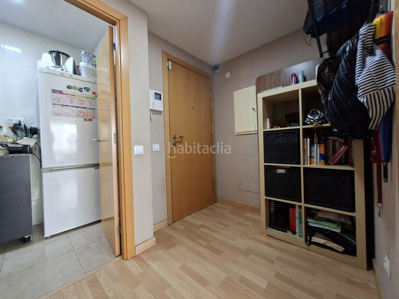Foto 17573fb1-2ebc-4bd1-bebb-4dd1379c9f83. Àtic amb calefacció aparcament a Canyadó Badalona