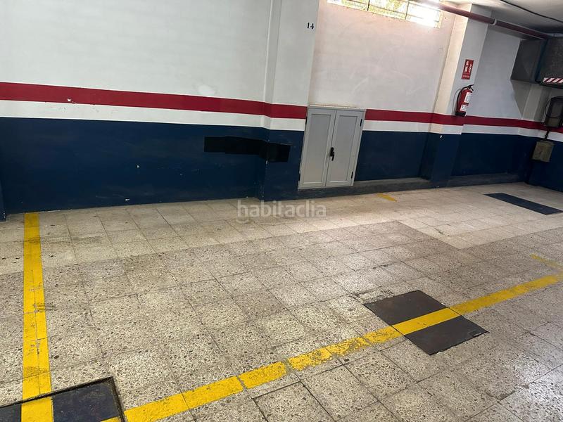 Foto 61cae6cf-fdda-41b0-84fc-8b6aa6dc8e6a. Aparcament cotxe a Sant Crist Badalona