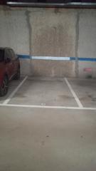 Aparcament cotxe  Carrer de la batllòria. Plaza de aparcamiento en santo cristo