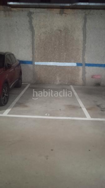 Foto 9ff9421e-b206-434b-98b1-45a18842a2d7. Parking voiture dans Sant Crist Badalona