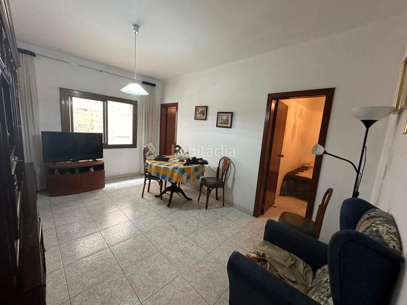 Foto c393904c-ff9c-4a2b-97ef-d7118d39c9ac. Etagenwohnung in Sant Crist Badalona