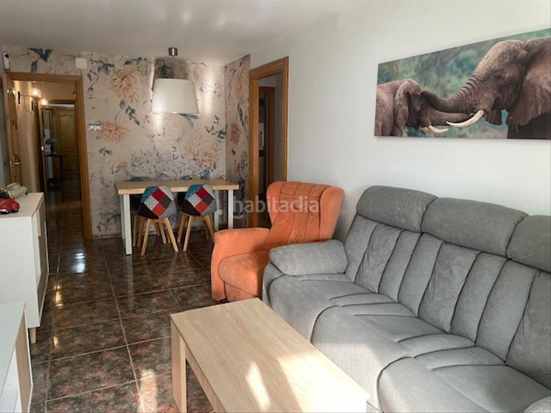 Foto b0d508b0-e059-4d01-a957-f14c395ae893. Pis a Riu Sud Santa Coloma de Gramenet