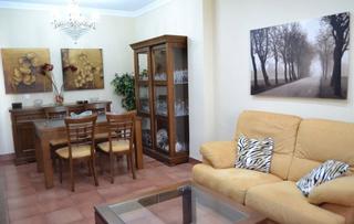 Maison jumelée à Camposoto - Gallineras. Unifamiliar en venta en san fernando