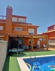 Casa a San García. Gran chalet en venta en algeciras