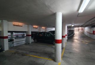 Aparcament cotxe a La Banda - Campo de Fútbol. Garaje en venta en chiclana de la fra.
