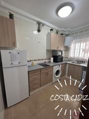 Pis a Núcleo urbano. Piso en venta por fuente amargachiclana de la fra.