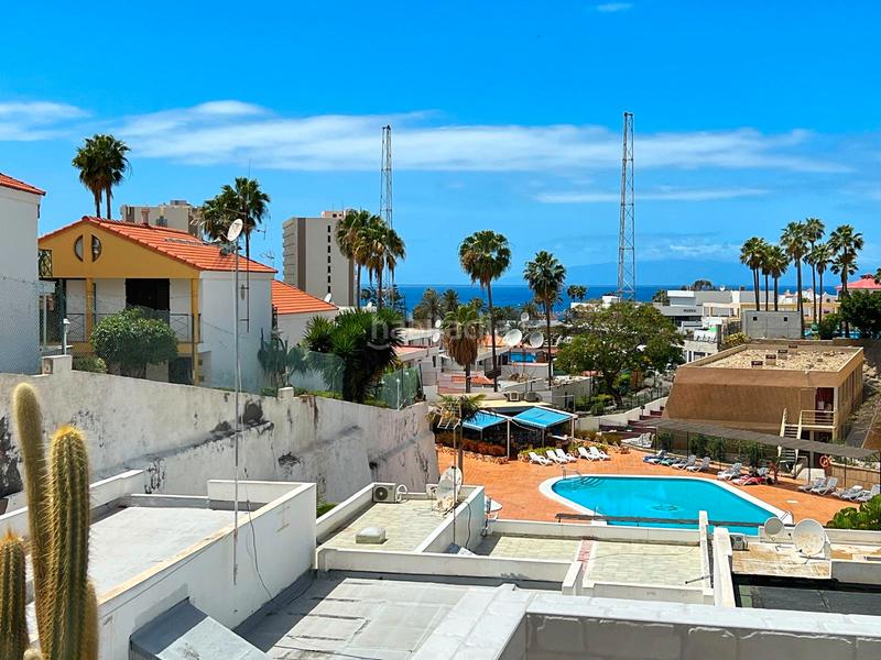 Foto d42546e9-4c7b-4606-8756-dbbec582ee7c. Chalet in avenida arquitecto gómez cuesta 4 in Playa de las Américas Arona