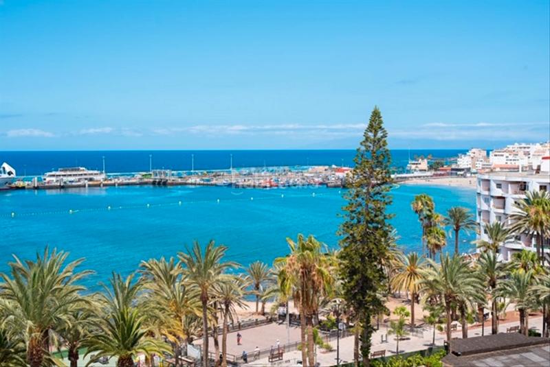 Foto 238d5bd4-03bc-418e-992f-a920d4007056. Piso en Los Cristianos Arona