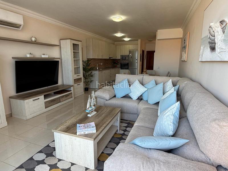 Foto 0ae3f6d4-8840-4774-9e9c-de53e91e3aef. Zweistöckige wohnung mit parking pool in Los Cristianos Arona
