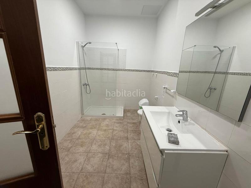 Foto cd578f42-e7e6-4e57-85d6-26923211b3a4. Zweistöckige wohnung mit parking pool in Los Cristianos Arona