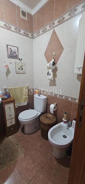 Foto 3e1cbe8d-5179-4a35-a0af-990683cc256a. Appartement in calle la sabinita 105 in La Camella Arona