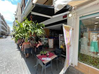 Traspàs Local Comercial a Los Cristianos. Bar en pleno centro los cristianos