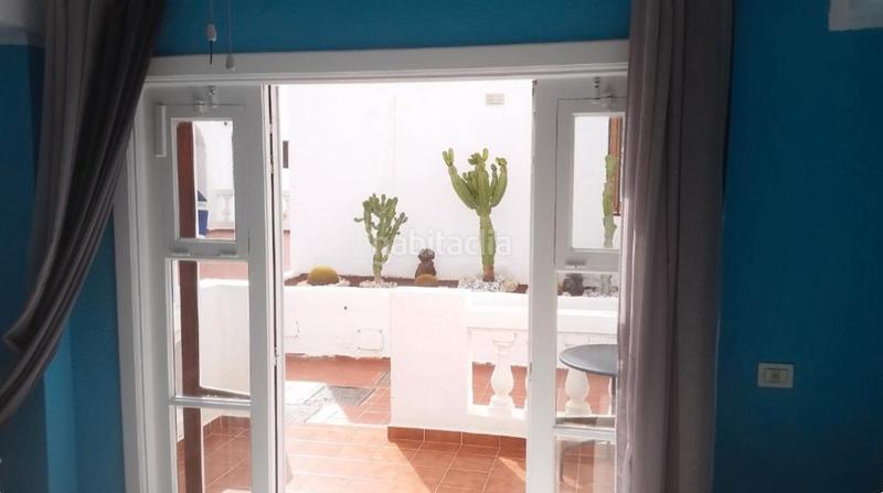 Foto 1341e111-061d-4ea6-9917-fcb7a7809773. Apartament amb piscina a Los Cristianos Arona