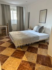 Affitto Appartamento in Cartuja. Piso semireformado para curso 26/27