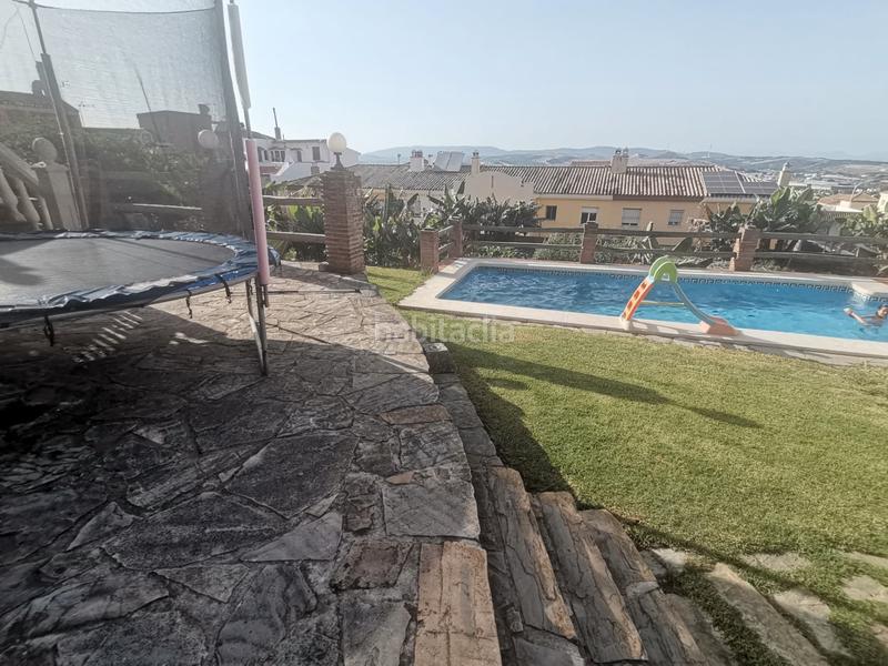Foto d29c5f56-6f85-490b-a30c-bf0b16267e45. Xalet amb aparcament piscina a San Bernabé Algeciras