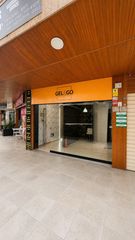 Geschäftsraum in San Eugenio Bajo. Local comercial en venta en costa adeje  galería comercial hotel