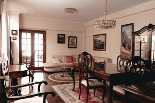 Pis  Calle arquitectos saavedra y díaz-llanos. Op consultores presenta una formidable vivienda familiar en sant