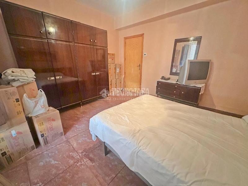 Foto 5f288908-545d-4af7-9bce-91cc6d183e21. Piso  en venta o puerto o en Centro-El Castillo Sagunt