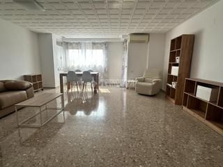 Location Appartement à Avenida de Abril-9 de Octubre. Piso en alquiler en sagunto  puerto sagunto