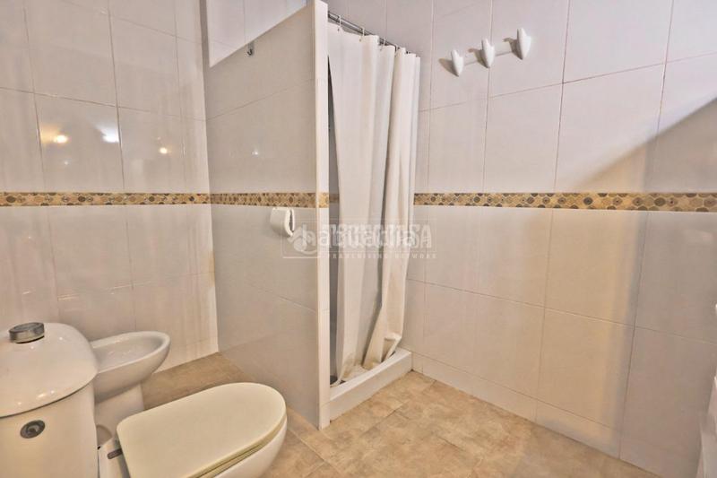 Foto 54c8a578-c2e3-4b75-a48b-7c75be8e8d78. Casa con riscaldamento in Quart de les Valls
