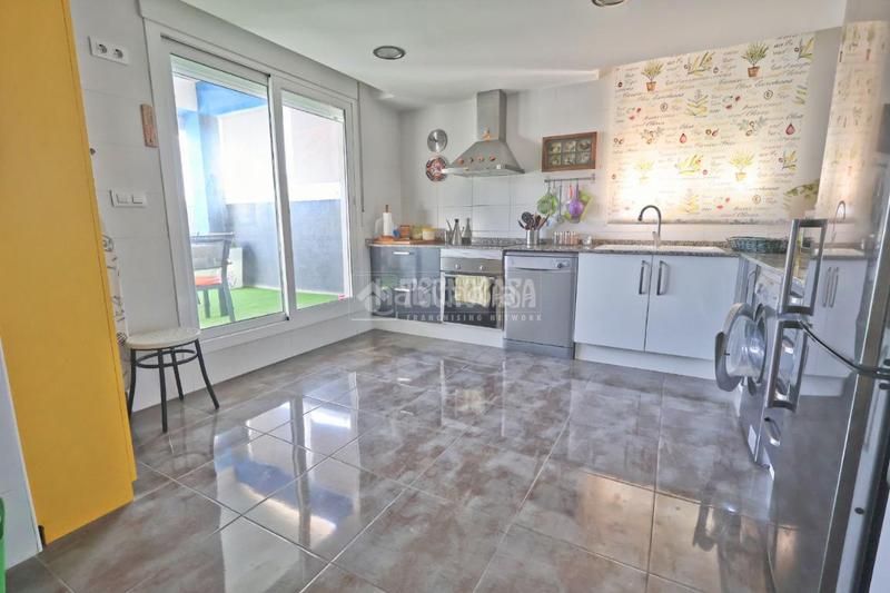 Foto e2d108a8-4ba0-43f2-b3ee-489320c08fb8. Attico con parcheggio piscina in Antiga Moreira Sagunt
