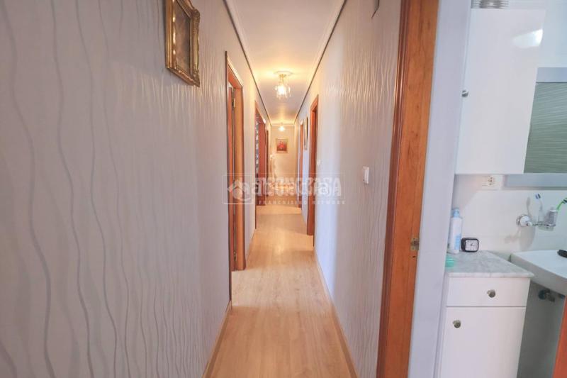 Foto 41d3c82c-0d90-4260-8f68-f3c9227c4d44. Appartamento in Avenida de Abril-9 de Octubre Sagunt