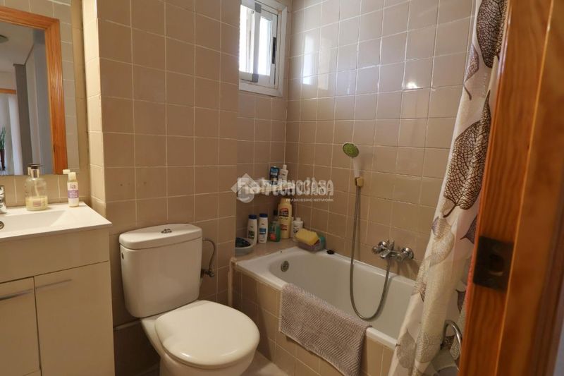 Foto 2d72e9c4-98d0-436f-8b52-cd8619ea777f. Pis a El Baladre Sagunt