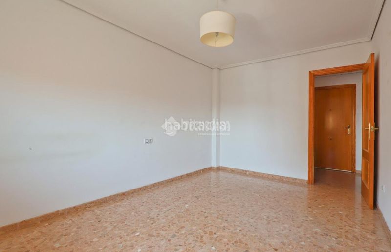 Foto d4e66962-3875-4fd7-b088-ec3d9ee74157. Pis amb calefacció aparcament a Nuevo Centro Sagunt