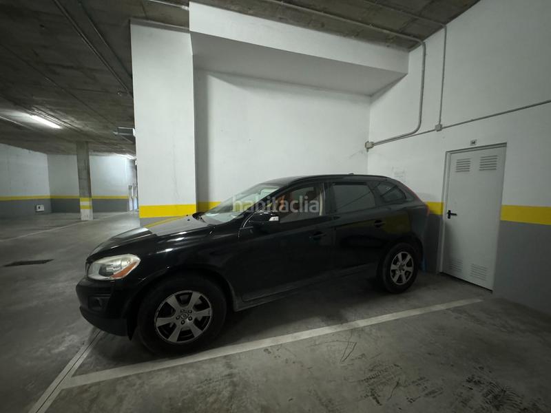 Foto 786fae10-48ff-4d3e-b34b-54aad8943281. Parking coche en mirador de la dehesa 2 parking trastero en Torrox