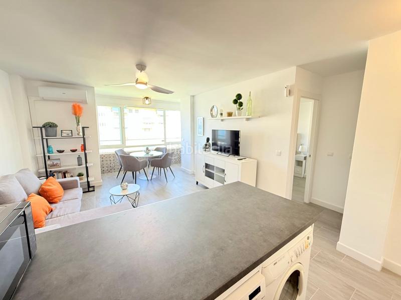Foto 9c8da412-311e-41c3-9d7c-3b986bd7a6fb. Apartamento en las antillas piso de una habitación costa primera línea en Torrox