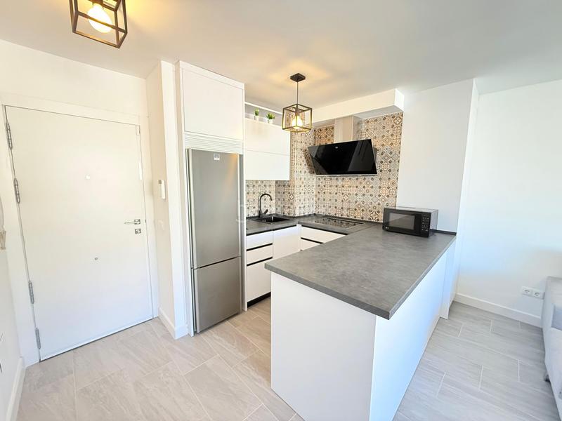 Foto ad60f719-1c11-4943-b0f7-4a6ff4c8e941. Apartamento en las antillas piso de una habitación costa primera línea en Torrox