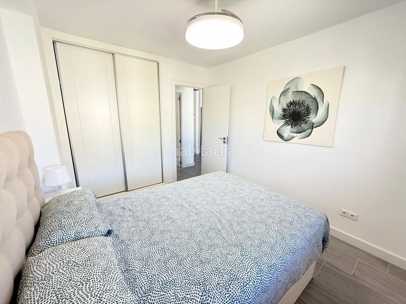 Foto f98670bb-23d3-43d7-8da1-84e9c781b243. Apartamento en las antillas piso de una habitación costa primera línea en Torrox