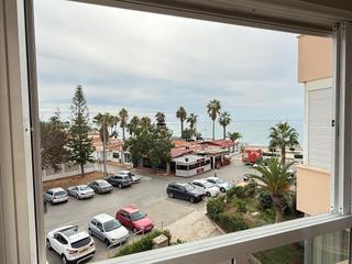 Estudi a Mediterraneo 90. Estudio en torrox costaprimera línea de playa
