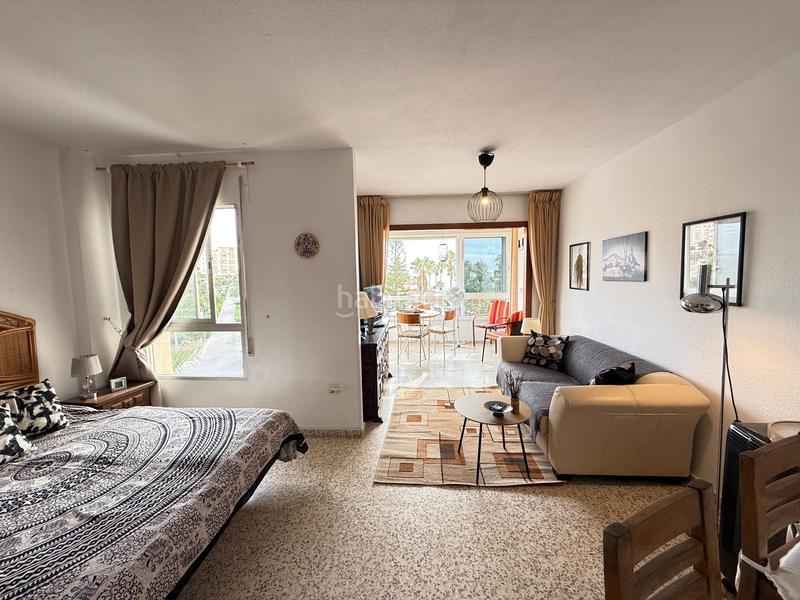 Foto 9ab9bba4-e703-4ee1-b7b3-5cc8ce8a4310. Estudi a mediterraneo 90 a Centro Internacional Torrox