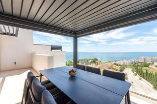 Casa adossada  El mirador. Casa adosada de estilo moderno en torrox costa