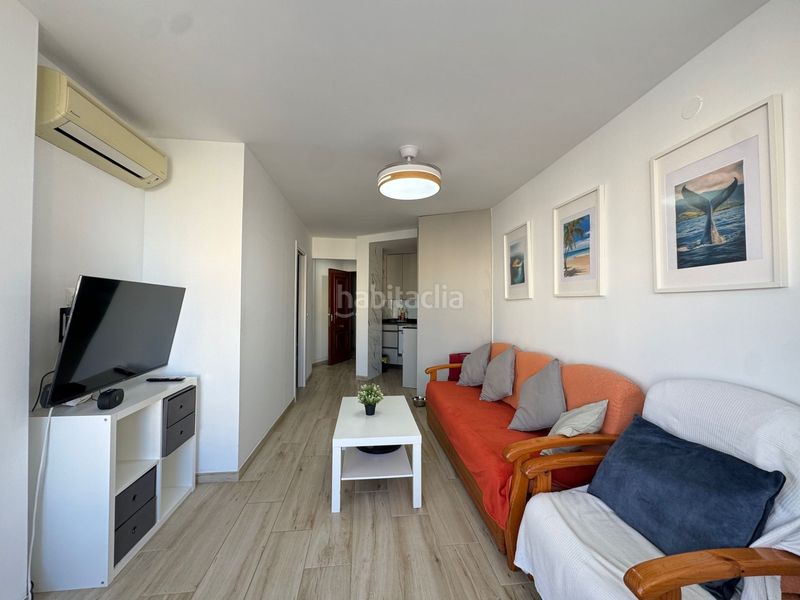 Foto ec760599-be0c-4748-8aef-603f618df25d. Estudi a garcia peñalver a Centro Internacional Torrox