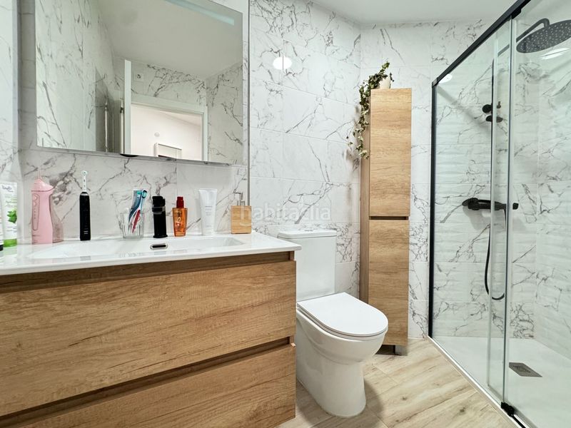 Foto ee777c3f-d1a9-44b9-bbe9-4b0b8d86807a. Estudi a garcia peñalver a Centro Internacional Torrox