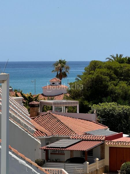 Foto dfcf8bc4-1570-4974-9231-d0c2d6c7fe9c. Casa adossada amb piscina a Centro Internacional Torrox