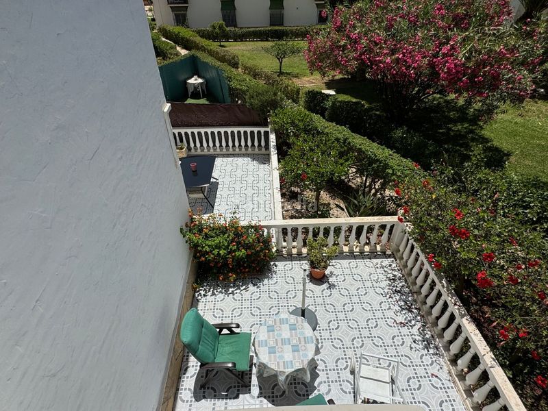 Foto f8589e8f-f94e-4cb0-b7d5-ccfdf8653363. Casa adossada amb piscina a Centro Internacional Torrox