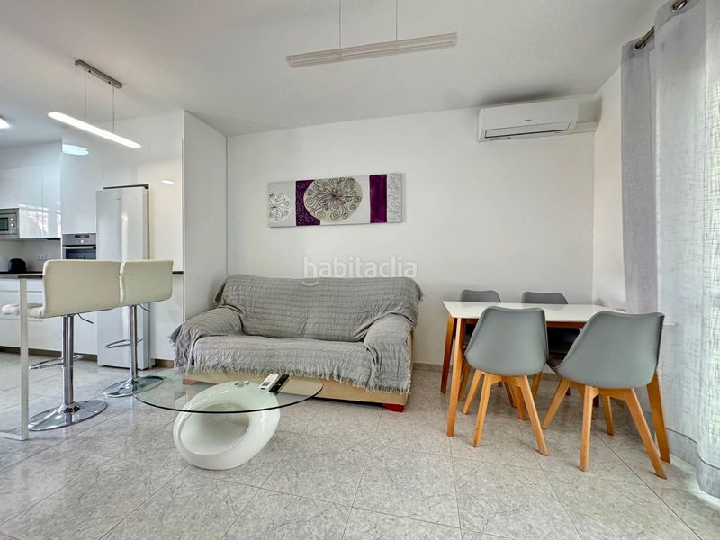 Foto b45753f9-8c7b-4374-89fb-61f863549518. Apartament amb piscina a Torrox park Torrox