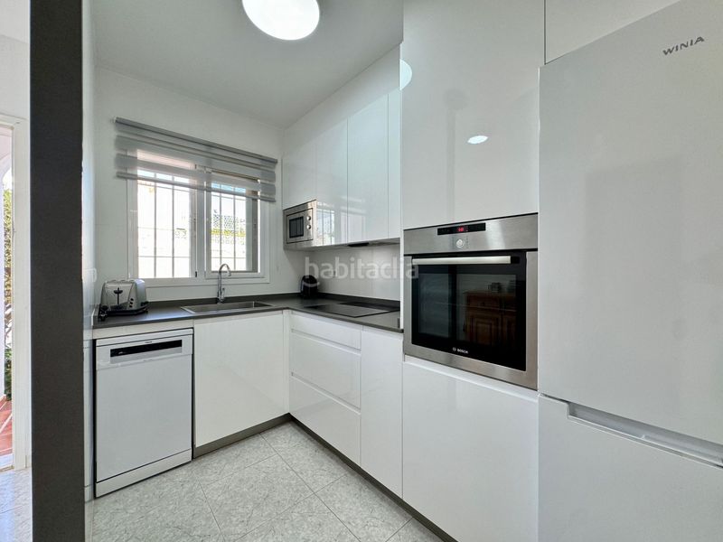 Foto ecd44e31-1ae9-46be-9857-0f2791a0fd8f. Apartament amb piscina a Torrox park Torrox