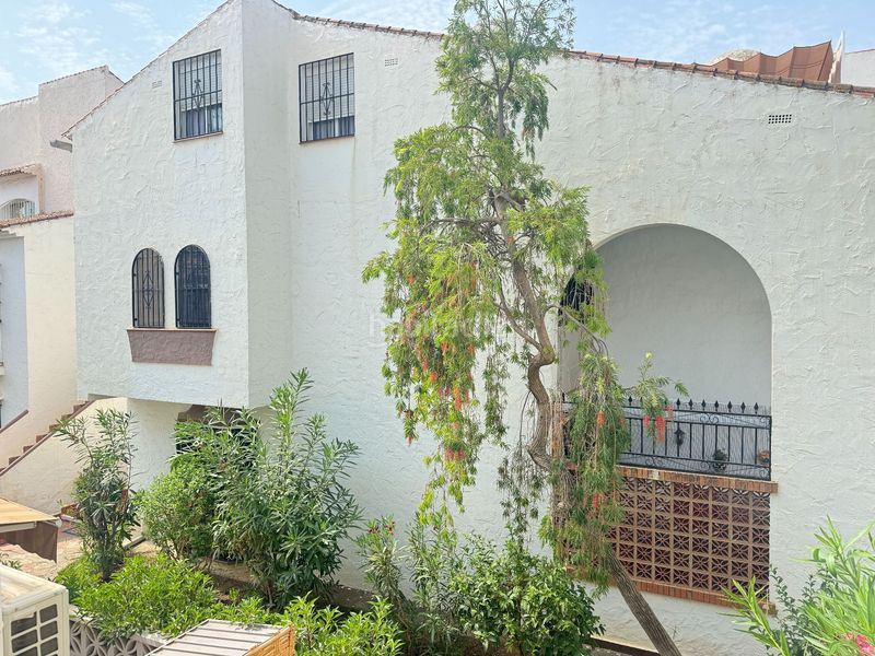 Foto 9780fd98-f70d-4abe-b8ef-eaa74a558236. Apartament amb piscina a Centro Internacional Torrox