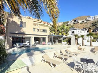 Chalet in gloria fuertes